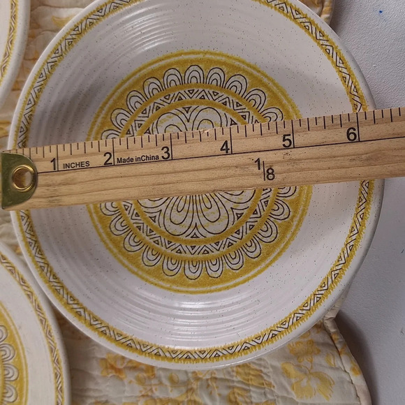 5 Vintage Franciscan Hacienda Gold Beige Saucers - 6 3/8" - Picture 4 of 5